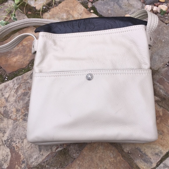 Vintage Conceal Carry Messenger Bag w/ Holster - Picture 3 of 13